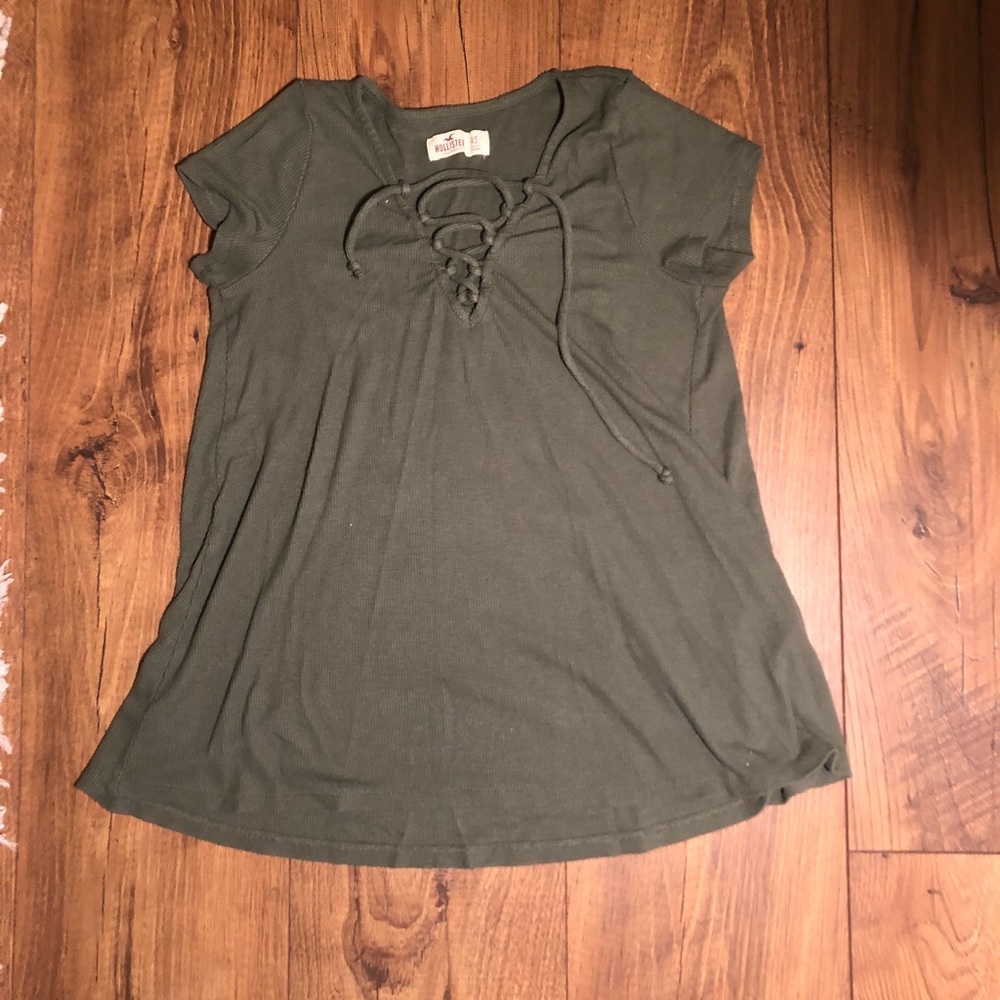 army green criss cross short sleeve shirt